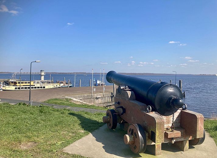 Verblijf 160596 - Vakantiewoning Lauwersmeer - Vakantiehuis Chalet Ufergrundstück mit eigenem Angelplatz
