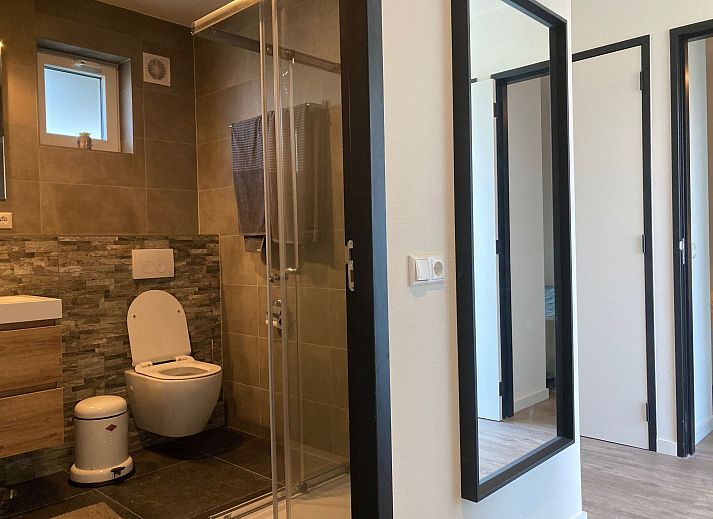 Verblijf 160596 - Vakantiewoning Lauwersmeer - Vakantiehuis Chalet Ufergrundstück mit eigenem Angelplatz