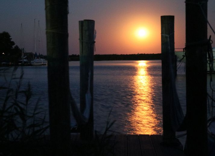 Guest house 160597 - Holiday property Lauwersmeer - Vakantiehuis Haus Sonnenschein mit Blick auf das Lauwersmeer