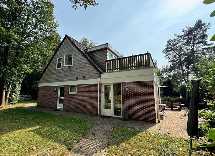 Vakantiehuis in Spier, een charmante vakantiewoning in Midden Drenthe omgeven door groene natuur.