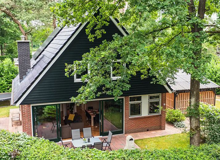 Verblijf 170133 - Vakantiewoning Midden Drenthe - Luxe boshuis in hartje Drenthe
