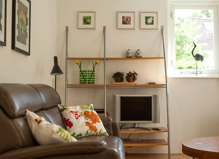 Ruime keuken in Vakantiehuis in Schoonloo, Midden Drenthe, met moderne apparatuur.