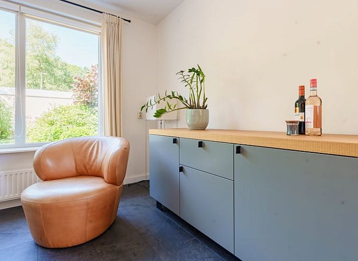 Slaapkamer met tweepersoonsbed in Vakantiehuis in Schoonloo, Midden Drenthe.