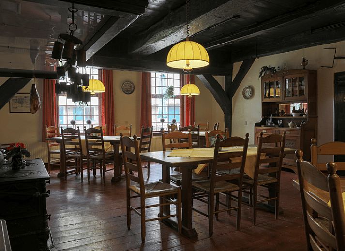 Cozy terrace at vacation home in Orvelte, Central Drenthe, surrounded by nature.
