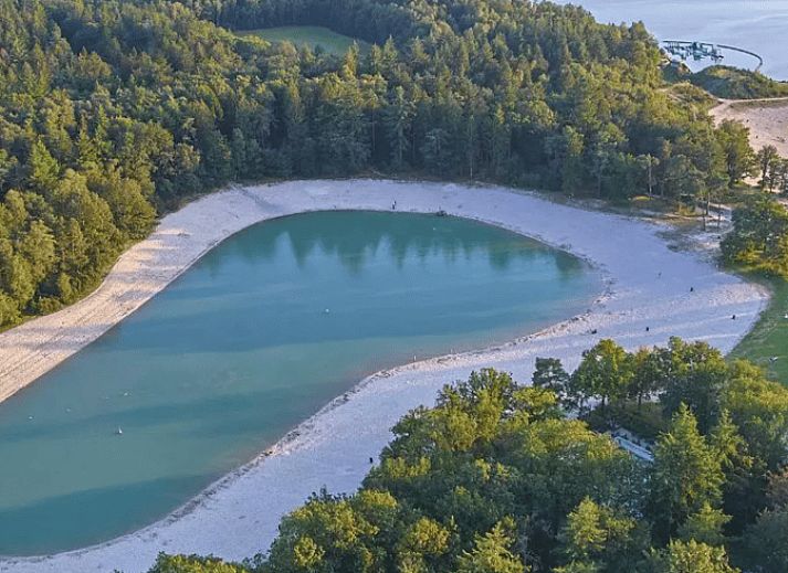 Modernes Badezimmer in Cottage in Gasselte, Ferienhaus im Herzen von Drenthe.