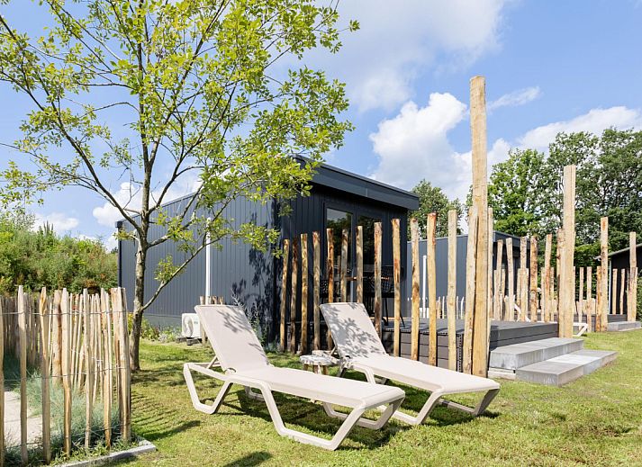 Guest house 171933 • Holiday property Midden Drenthe • Tiny House met vlonder