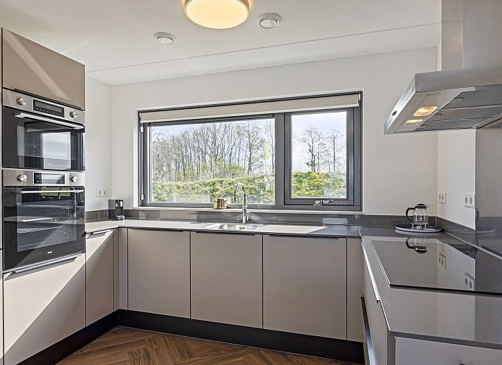 Exterieur van vakantiehuis 8-persoons woning 8ELV in Westerbork, Drenthe.