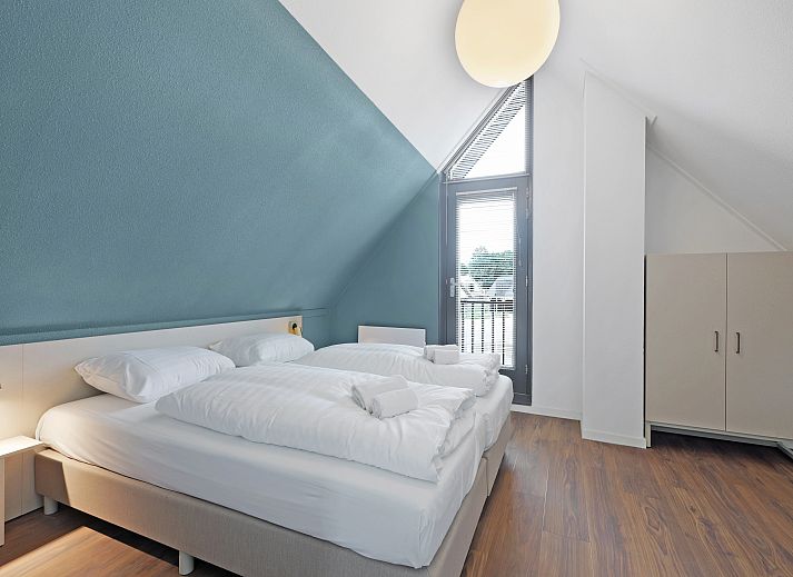 Moderne woonkamer in 6-persoons woning 6ELW, vakantiehuis in Westerbork, Drenthe.