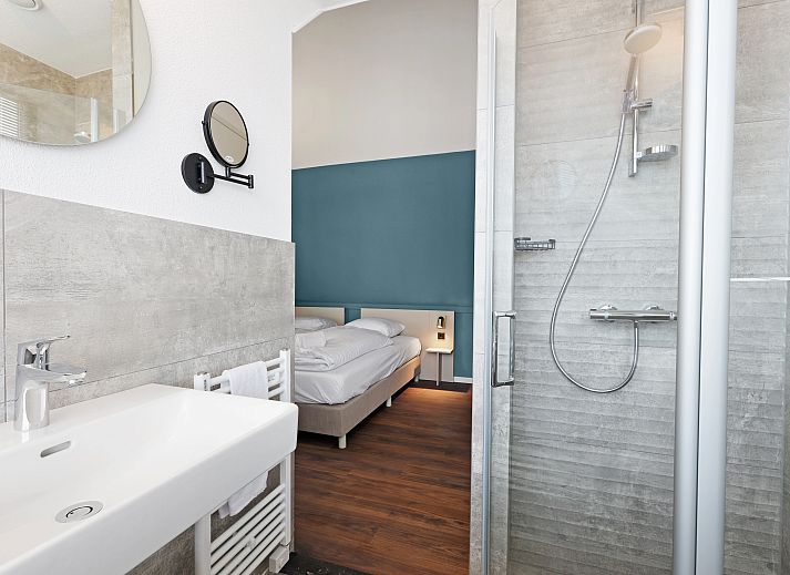 Moderne woonkamer in 6-persoons woning 6ELW, vakantiehuis in Westerbork, Drenthe.