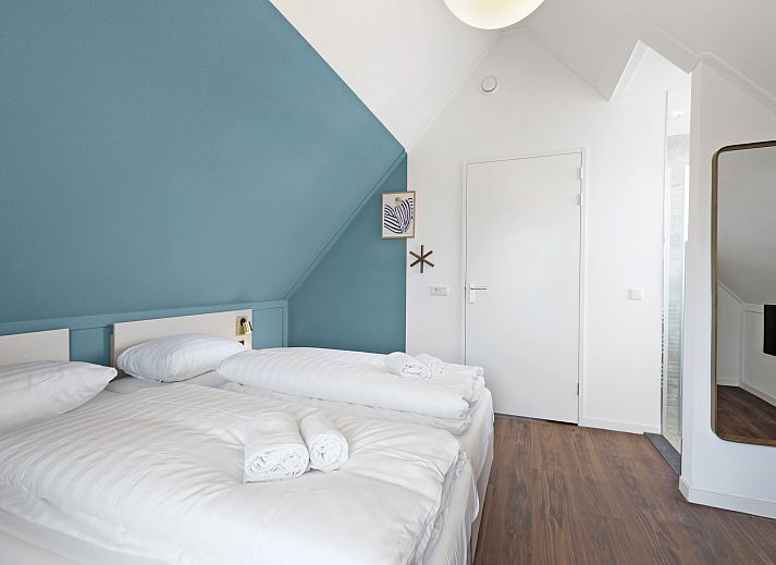 Moderne woonkamer in 6-persoons woning 6ELW, vakantiehuis in Westerbork, Drenthe.