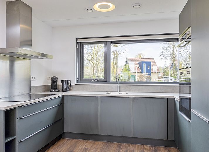 Comfortable sitting area in vacation home 8-person house 8C in Midden Drenthe.