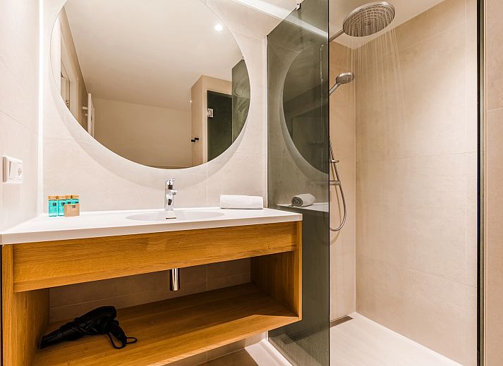 Guest house 1732111 - Bungalow Midden Drenthe - Hof van Saksen | 12-persoons boerderij | 12L