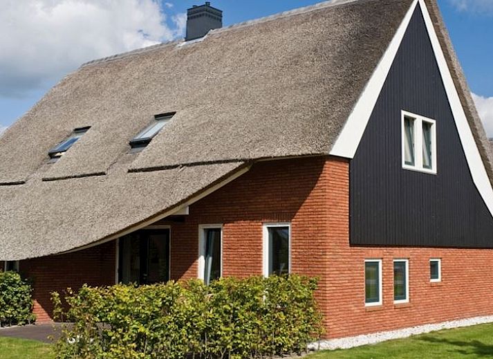 Verblijf 173254 • Bungalow Midden Drenthe • Hof van Saksen | 12-persoons boerderij | 12C