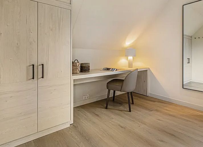 Verblijf 173260 - Bungalow Midden Drenthe - Hof van Saksen | 10-persoons Wellness Lake view boerderij |