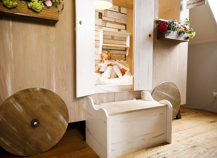 Verblijf 173286 - Bungalow Midden Drenthe - Hof van Saksen | 4-persoons Newbornboerderij | 4CEN1