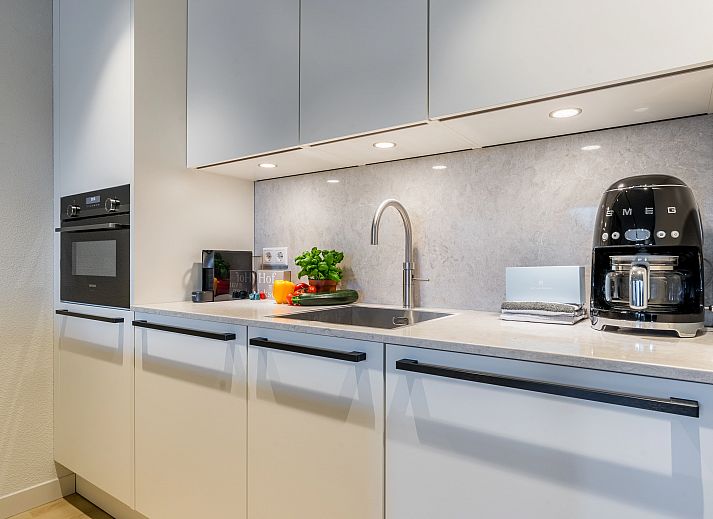 Verblijf 173287 - Bungalow Midden Drenthe - Hof van Saksen | 6-persoons Wellness Waterfront boerderij | 