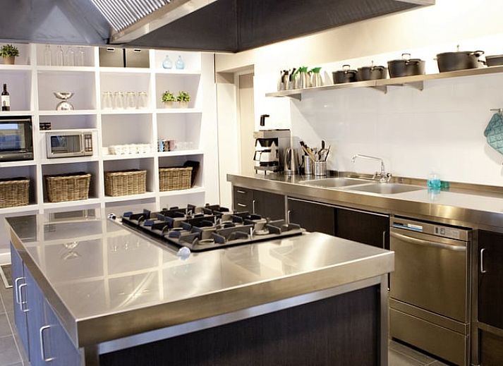 Authentieke boerderijstijl van Vakantiehuisje in Witteveen, perfect voor een ontspannen verblijf in Drenthe.