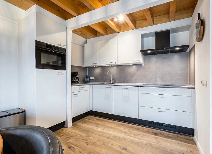 Gezellige woonkamer in Orveltermarke 4-persoons bungalow 4EL, Witteveen, Midden Drenthe.