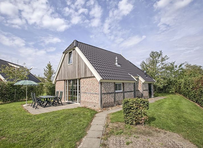 Verblijf 173413 • Bungalow Midden Drenthe • Orveltermarke | 4-persoons bungalow | 4L 