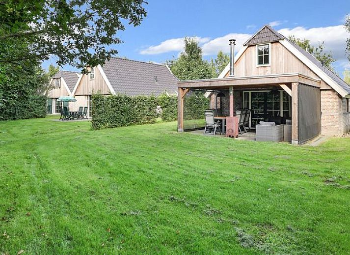 Verblijf 173442 • Bungalow Midden Drenthe • Orveltermarke | 8-persoons bungalow | 8C2