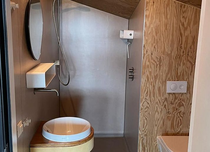 Komfortables Schlafzimmer im Ferienhaus in Odoorn, Zentral-Drenthe, Ferienunterkunft mit luxurioesen Betten.