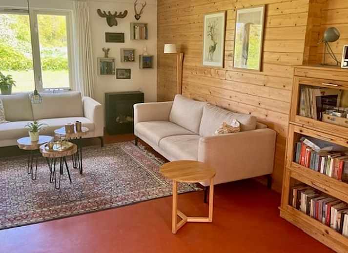 Ferienhaus in Nieuw Balinge, umgeben von ueppiger Natur in Zentral-Drenthe, ideal fuer Naturliebhaber.