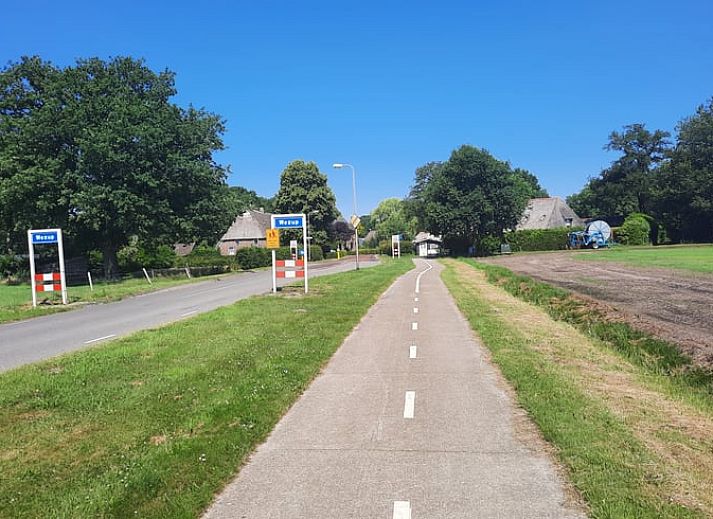 Attraktives Esszimmer im Ferienhaus in Wezup, mit laendlicher Dekoration in Drenthe.