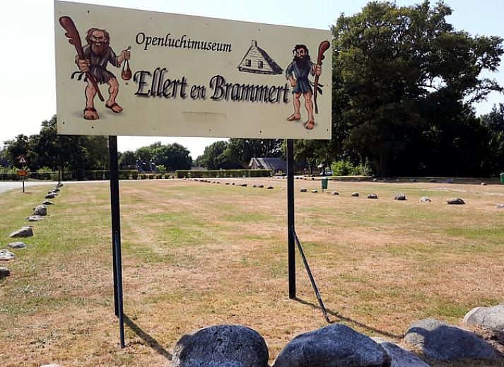 Moderne Kueche im Ferienhaus in Wezup, ausgestattet mit allen Annehmlichkeiten, gelegen in Drenthe.