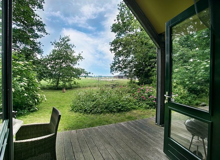 Sfeervolle slaapkamer in Vakantiehuis in Een, Noord Drenthe. Comfortabele bedden voor een goede nachtrust.