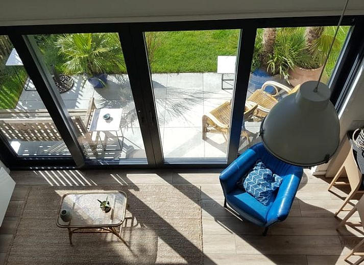 Verschneite Landschaft rund um das Ferienhaus in Eext, Nord-Drenthe, idyllische Winterlandschaft.