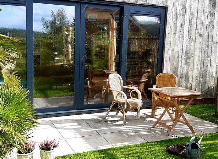 Verschneite Landschaft rund um das Ferienhaus in Eext, Nord-Drenthe, idyllische Winterlandschaft.