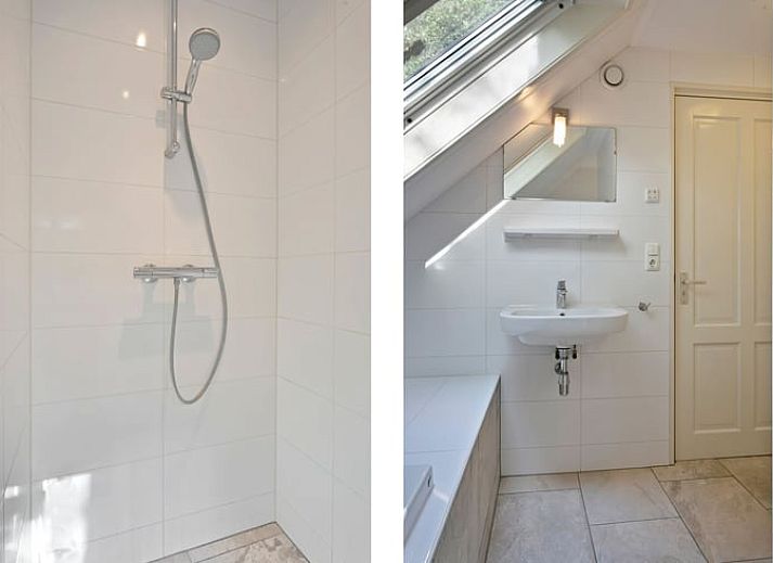 Vakantiehuisje in Norg, Noord Drenthe verscholen in het bosrijke landschap.