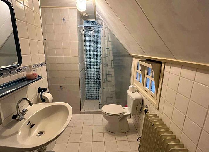 Geraeumiges Loft mit Holzboden im Ferienhaus DG1404 in Norg, Nord-Drenthe.