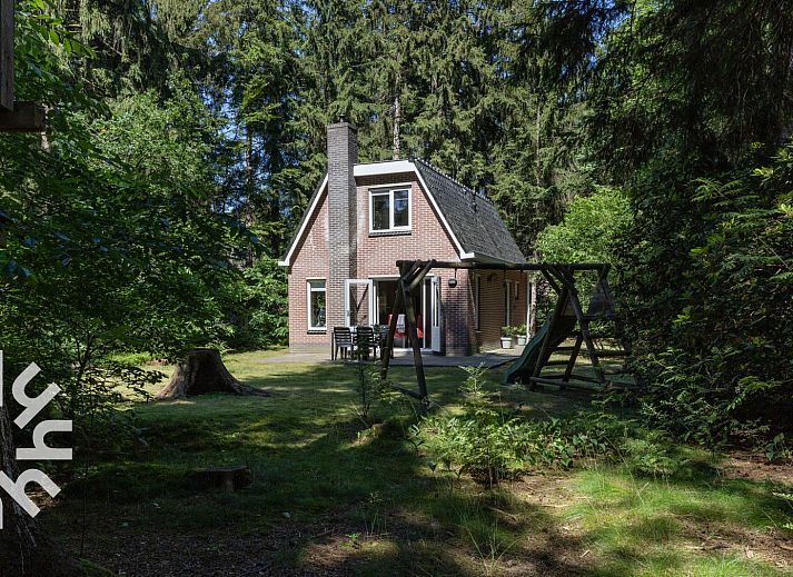 Guest house 180931 • Holiday property Noord Drenthe • Luxe 5 persoons vakantiehuis in het bos bij Norg 