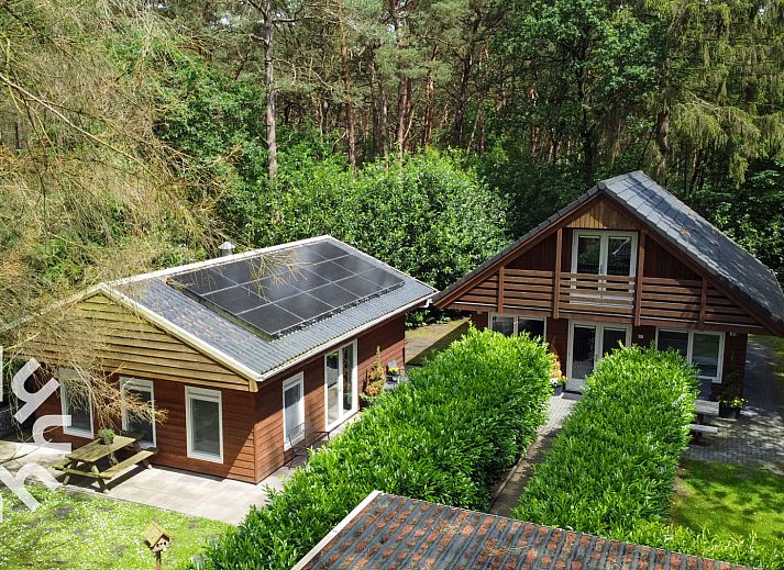 Guest house 180998 • Holiday property Noord Drenthe • Modern vakantiehuis in Drenthe voor 10 personen