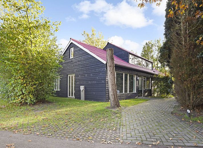 Verblijf 181040 • Bungalow Noord Drenthe • De Bloemert | 12-persoons bungalow - Extra toegankelijk | 12 