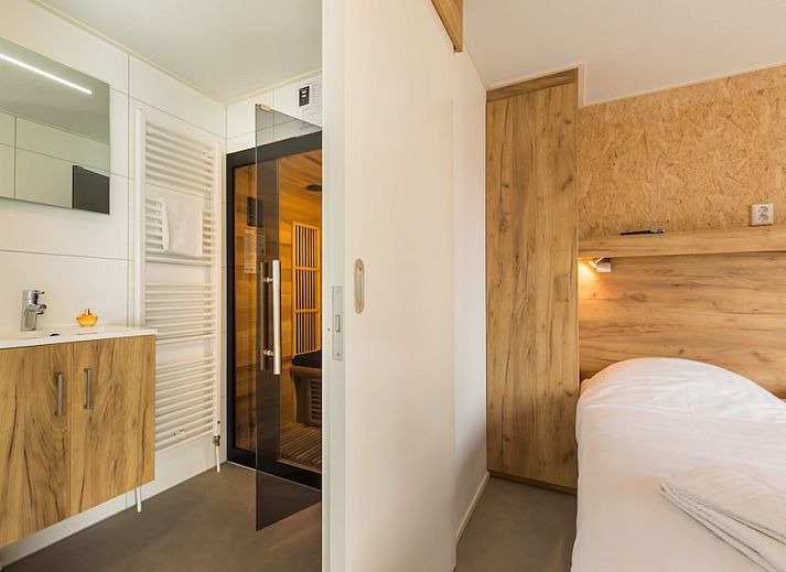 Guest house 181111 - Chalet Noord Drenthe - Comfort Wellness 4