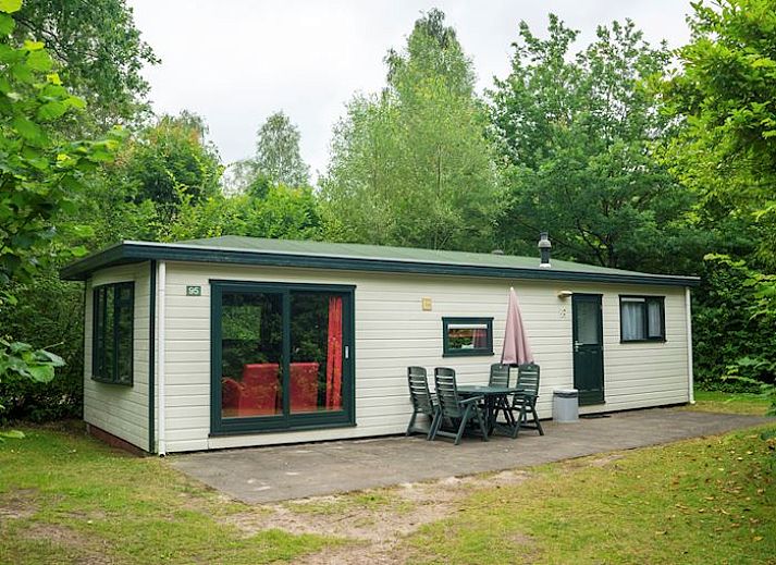 Verblijf 182921 • Vakantiewoning Noord Drenthe • Het Land van Bartje | 4-persoons stacaravan | 4BC