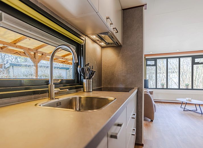 Verblijf 182949 - Vakantiewoning Noord Drenthe - Het Land van Bartje | 4-persoons stacaravan | 4MHV