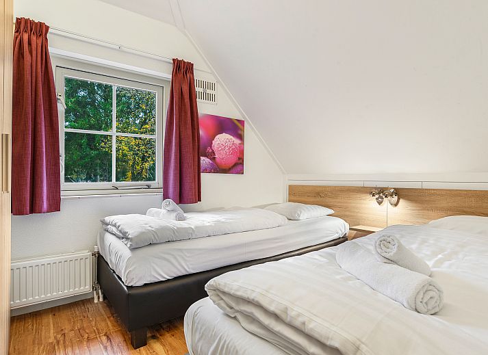 Guest house 182958 - Bungalow Noord Drenthe - Het Land van Bartje | 10-persoons boerderij | 10FL