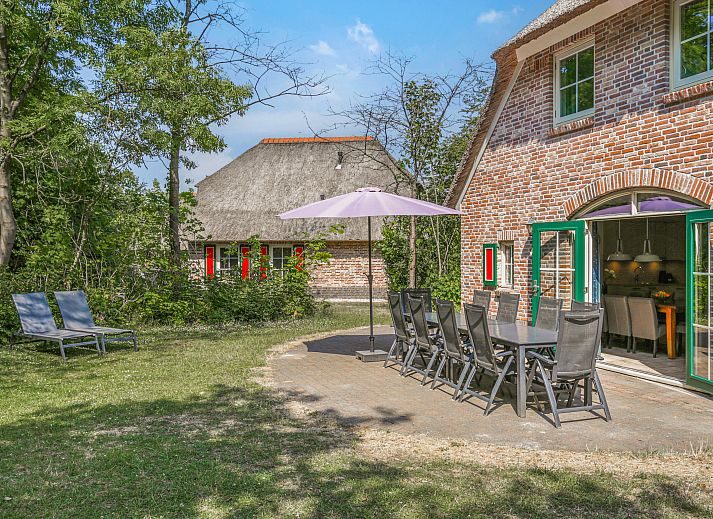 Guest house 182958 - Bungalow Noord Drenthe - Het Land van Bartje | 10-persoons boerderij | 10FL