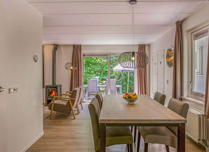 Guest house 182970 - Bungalow Noord Drenthe - Het Land van Bartje | 4-persoons landhuis | 4B