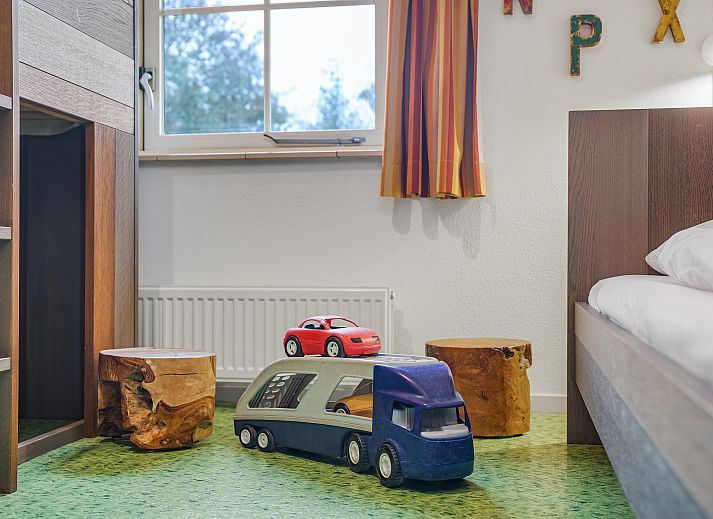 Guest house 182983 - Bungalow Noord Drenthe - Het Land van Bartje | 8-persoons kinderboerderij | 8ELK