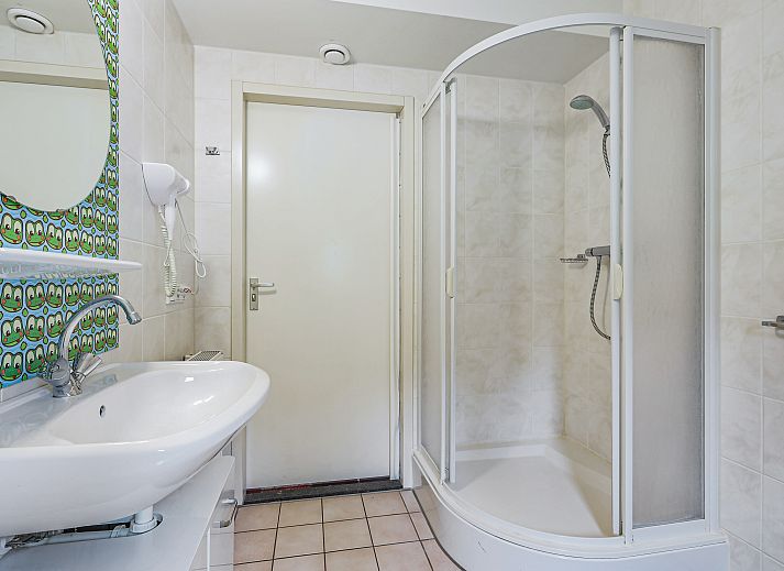 Guest house 182983 - Bungalow Noord Drenthe - Het Land van Bartje | 8-persoons kinderboerderij | 8ELK