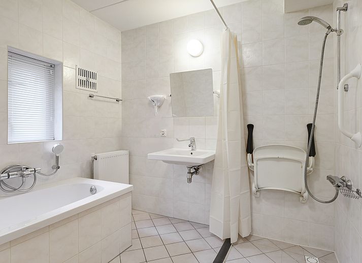 Unterkunft 182984 - Bungalow Noord Drenthe - Het Land van Bartje | 8-persoons boerderij - Extra toegankel