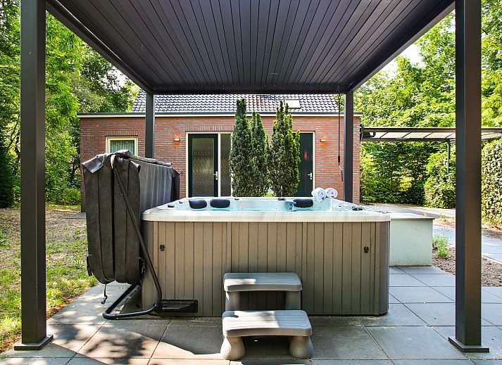 Unterkunft 182990 - Bungalow Noord Drenthe - Het Land van Bartje | 8-persoons wellnessbungalow - Breed to