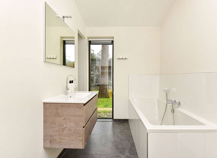 Guest house 183810 - Holiday property Noord Drenthe - Vrijstaande woning in Zeegse