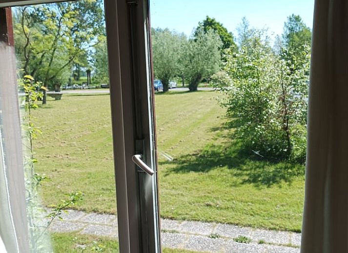 Veranda van Huisje in Matsloot, uitnodigend vakantiehuis in Noord Drenthe, Drenthe.