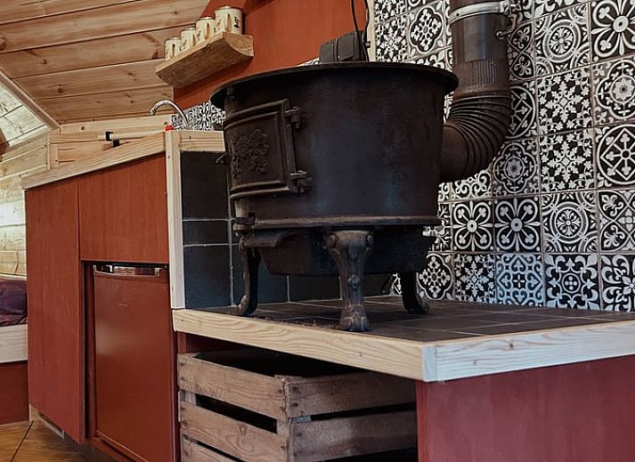 Rustic access to Cottage in Drouwenerveen, vacation home in North Drenthe, Drenthe.