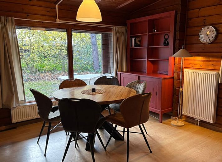 Gezellige woonkamer in Huisje in Meppen, vakantiehuis in Zuidoost Drenthe, Drenthe.